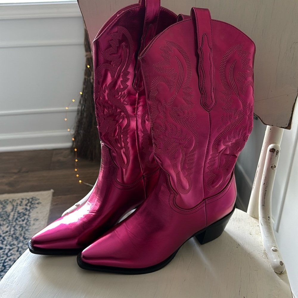 Billini hot pink Barbie cowgirl boots.